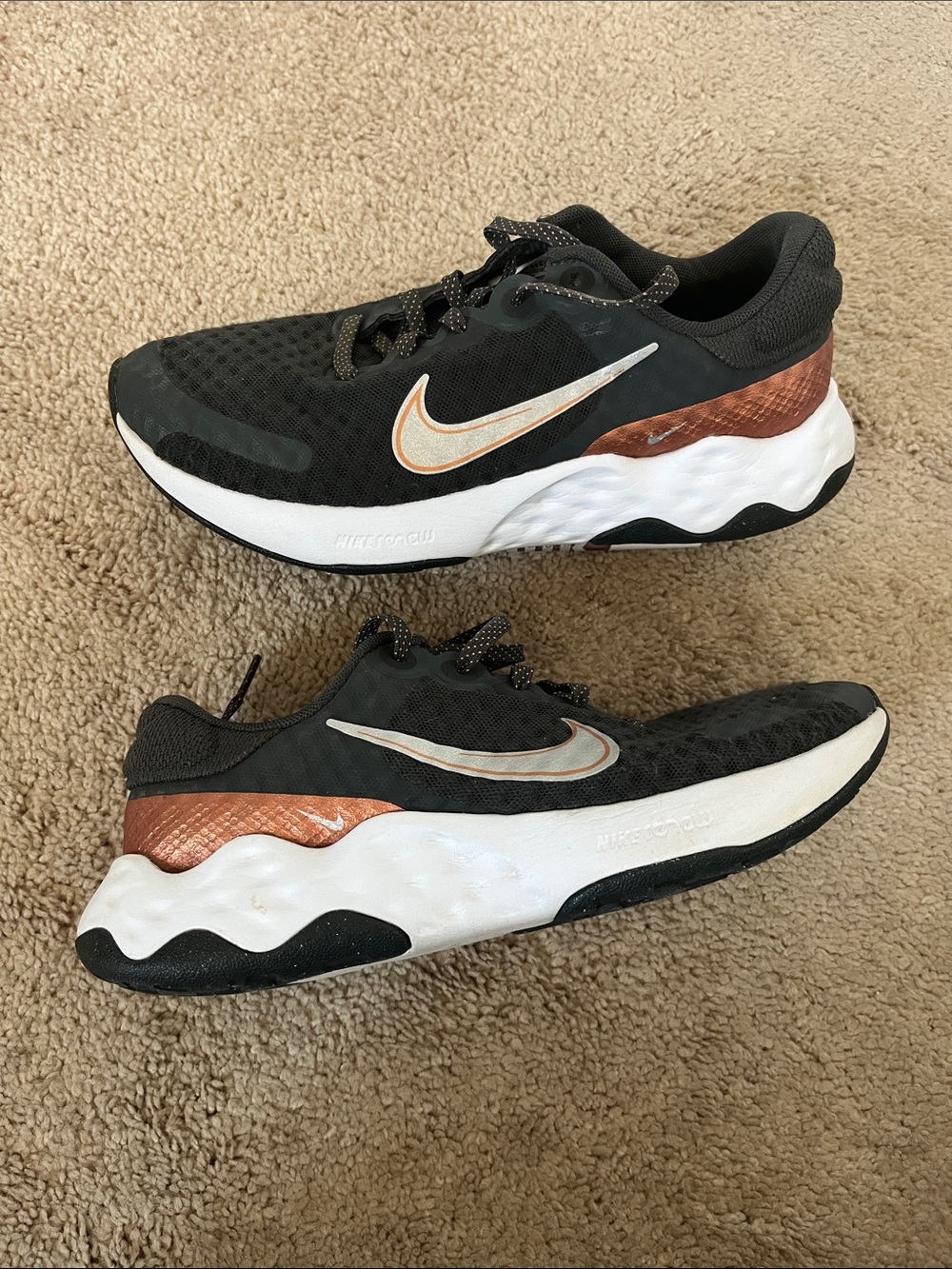 Nike | Renew Ride 3 Dark Smoke Grey Metallic Copper Running Shoes | Women’s 8